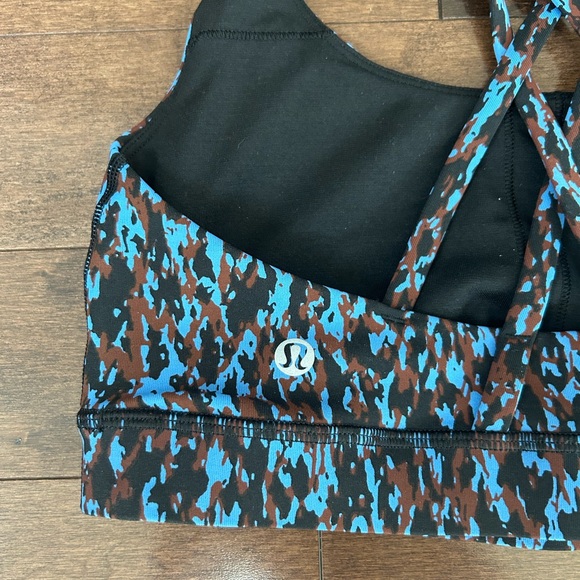 Lululemon Energy Bra - Picture 3 of 6
